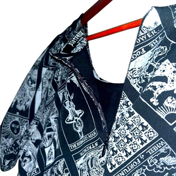 Disturbia Cartomancy Scoop Neck Mini Smock Dress - Picture 5 of 6